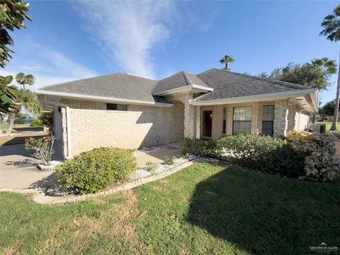 Photo of 249 Diana Drive, Alamo, TX 78516 (MLS # 481438)
