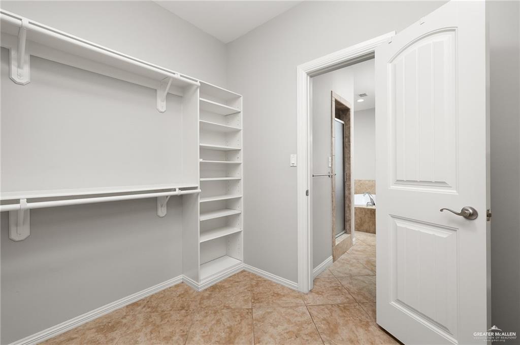 109 Palm Valley Circle, Harlingen, Texas image 15