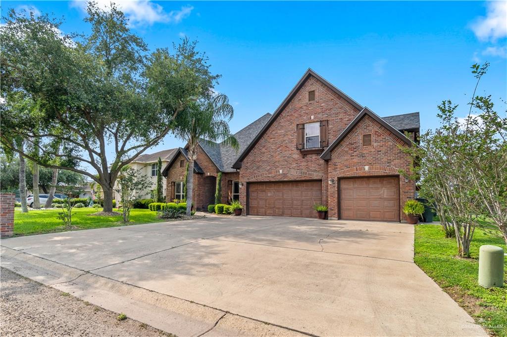 109 Palm Valley Circle, Harlingen, Texas image 3