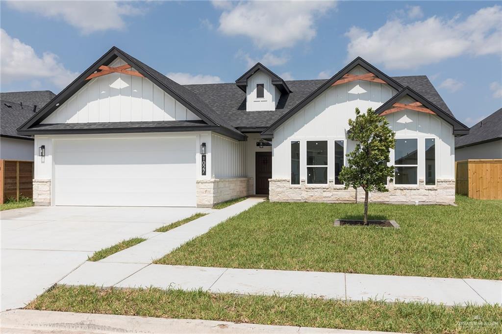 1027 Broken Arrow Drive, Alamo, Texas image 2