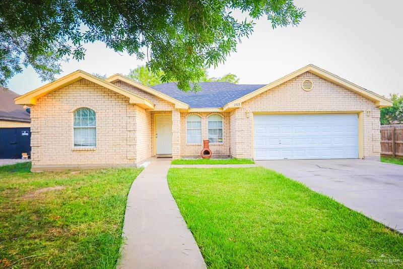 2208 Victoria Street, Hidalgo, Texas image 2