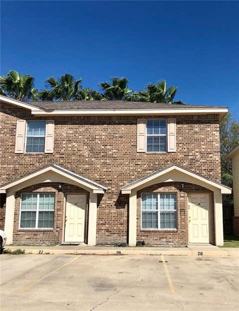 Townhouse For Rent - 804 N Taylor Road #17<br/> Mission, TX 78572