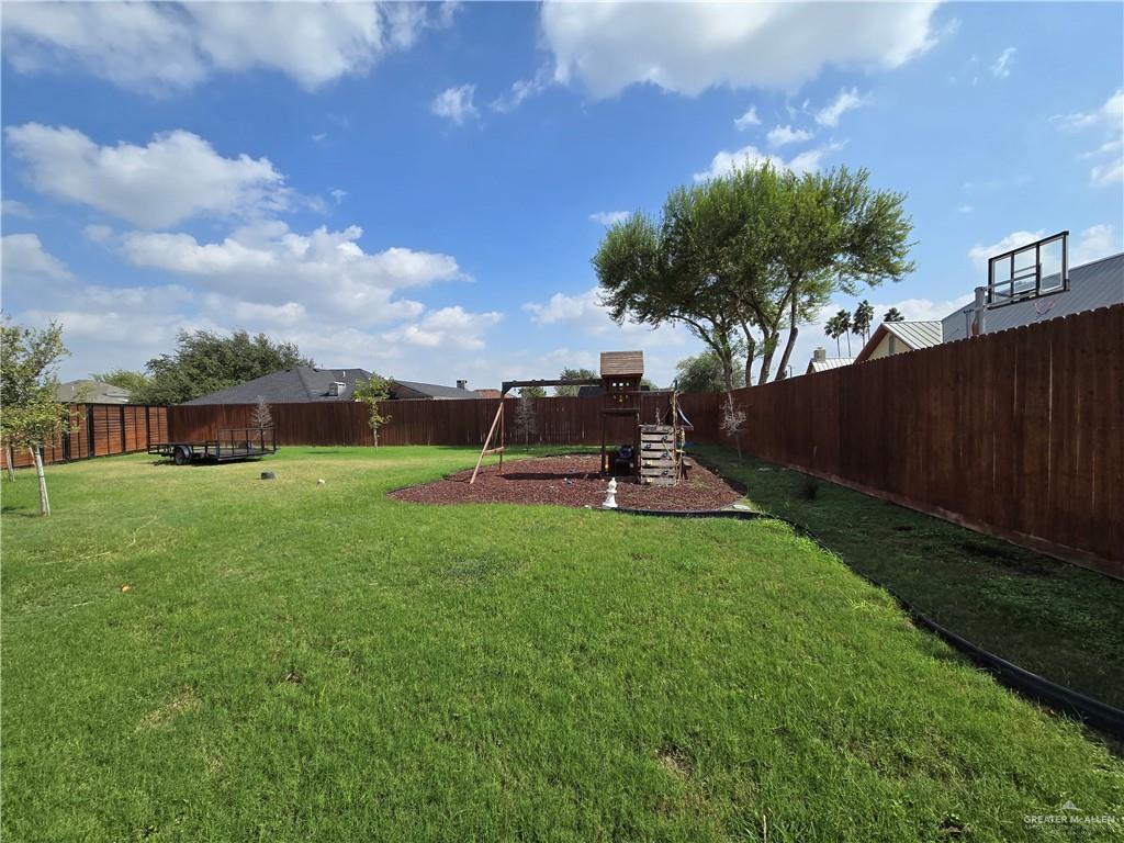 204 E Constellation Drive, Pharr, Texas image 2