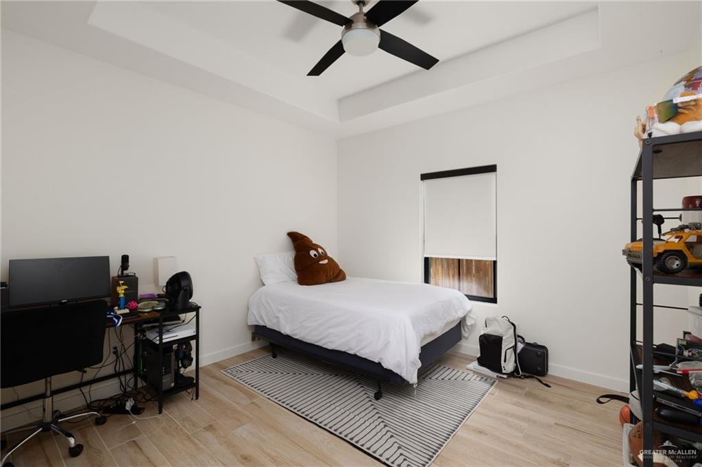 1321 W Maple Avenue, McAllen, Texas image 20