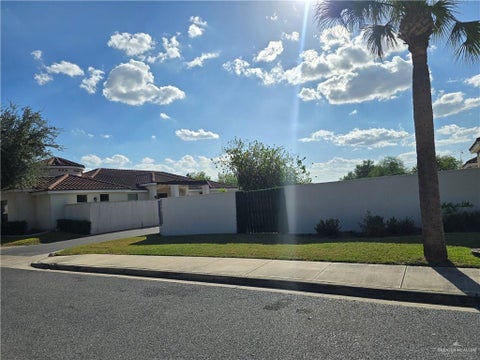 Vacant Land For Sale - 3416 S M Street<br/> Hidalgo County, McAllen, TX 78503