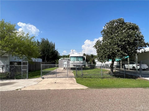Vacant Land For Sale - 61 Lampshire Avenue<br/> Mission, TX 78572
