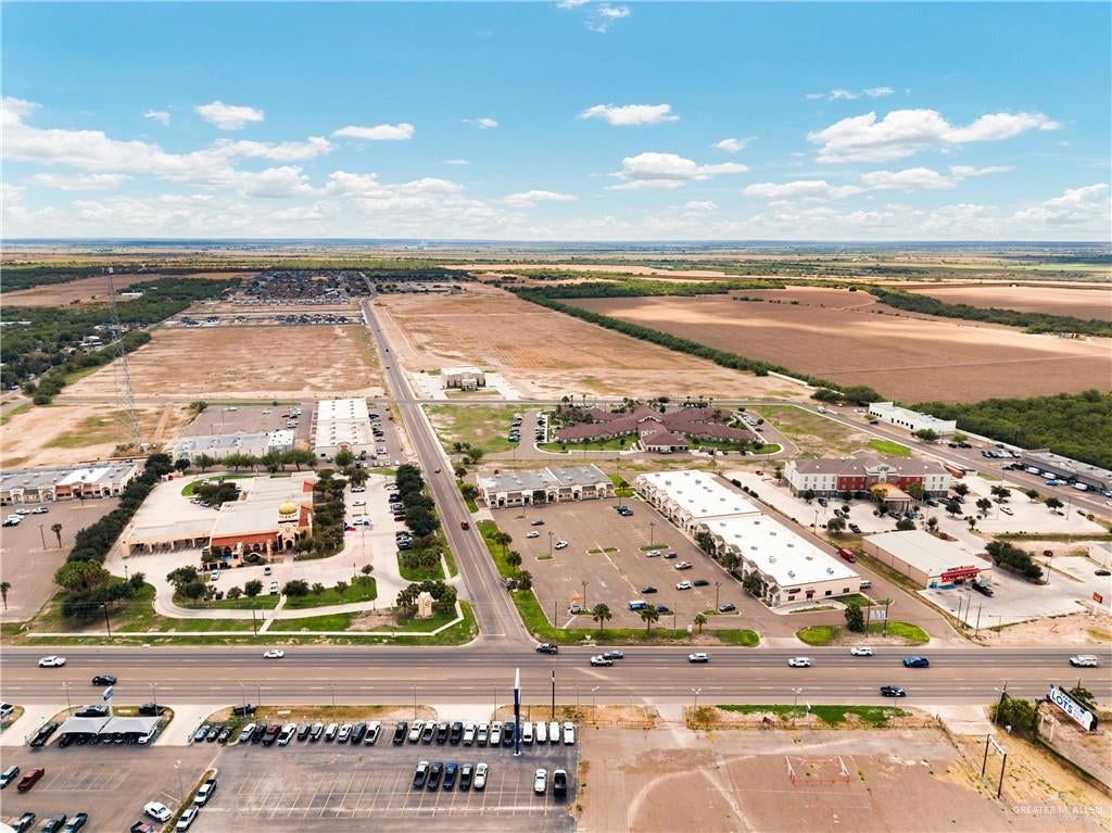 5322 E US Highway 83