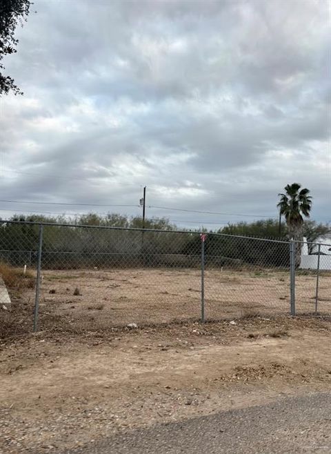 Vacant Land For Sale - 6826 11th Street<br/> Starr County, Rio Grande City, TX 78582