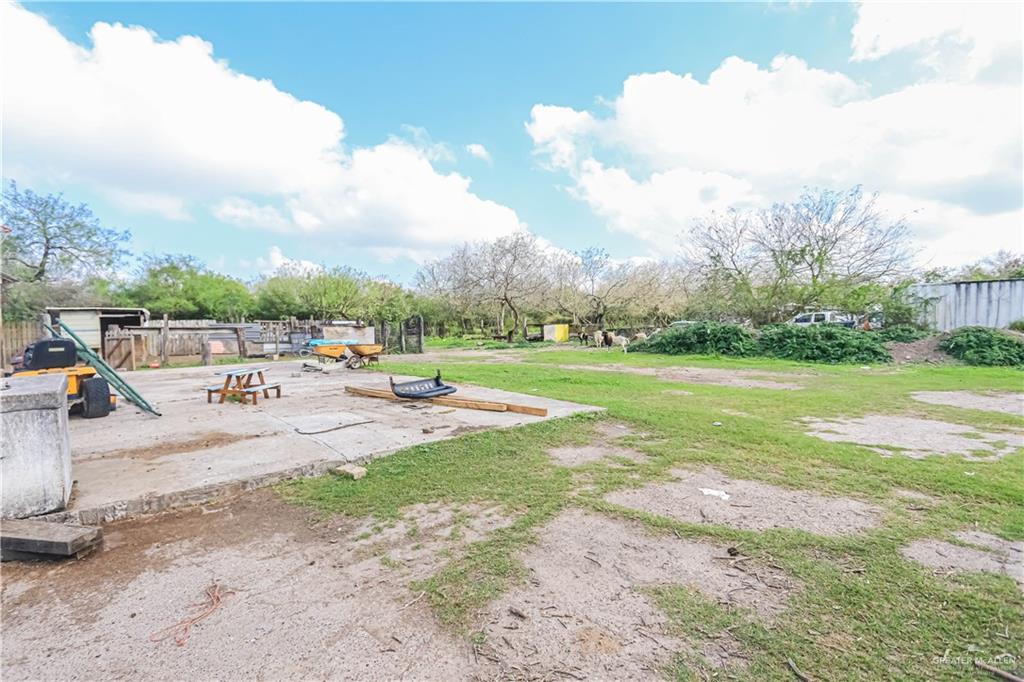 1134 S Browne Avenue, Brownsville, Texas image 23
