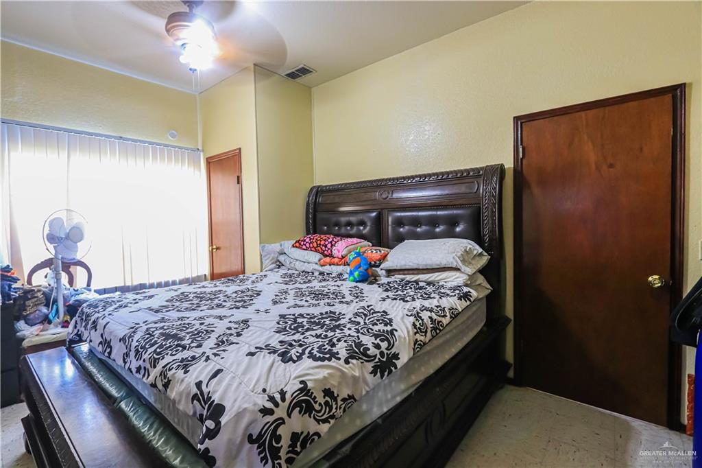1134 S Browne Avenue, Brownsville, Texas image 17