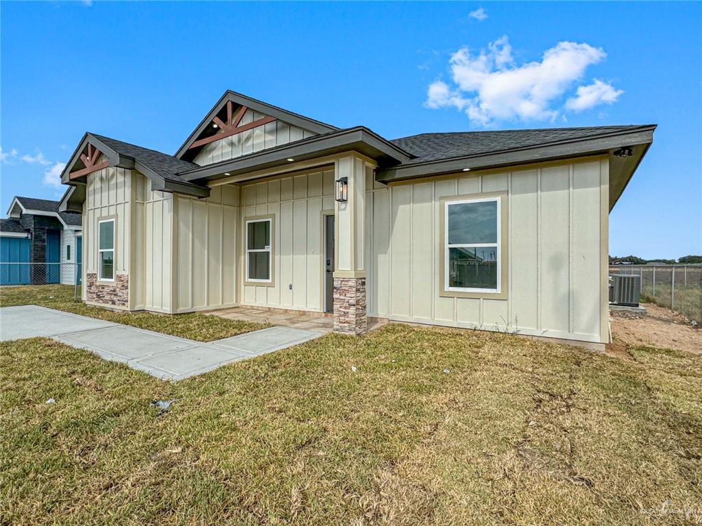 2286 Via Roma, Weslaco, Texas image 15