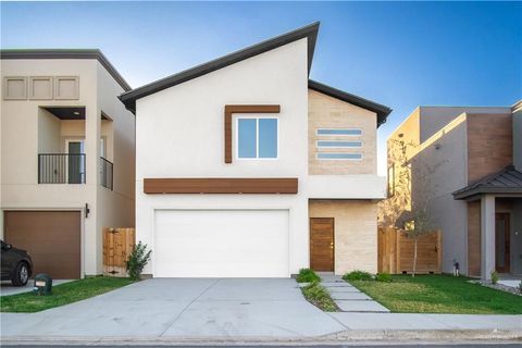 Townhouse For Sale - 2711 Harmony Street<br/> Mission, TX 78574