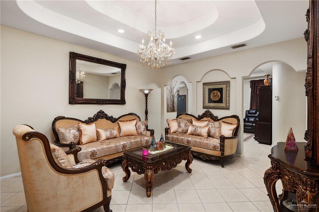 528 N 41st Street, McAllen, Texas image 3
