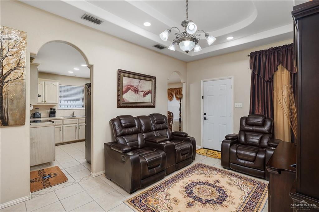 528 N 41st Street, McAllen, Texas image 6
