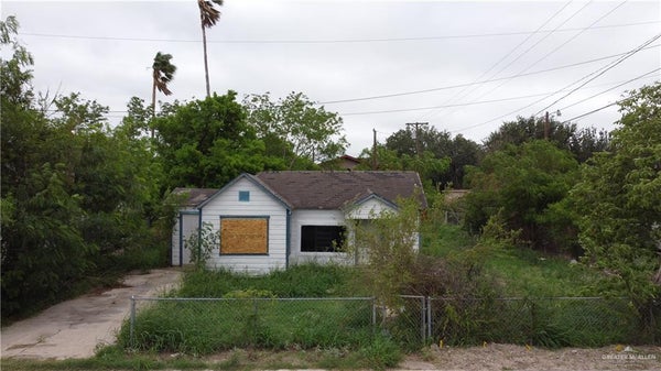 610 N CYPRESS ST, PHARR, TX 78577 - Image c29e76e5ea1a0e73ca48a245d08045f6/2429669326