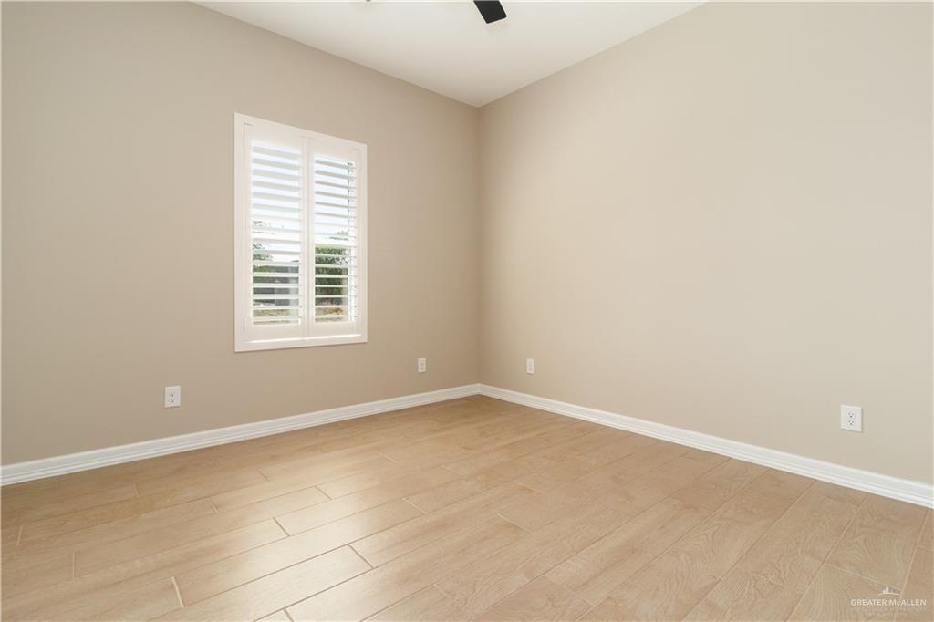 6316 Cardiff Avenue, Edinburg, Texas image 17