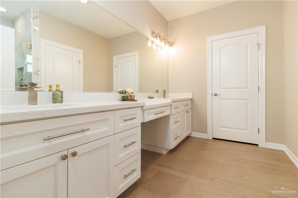 6316 Cardiff Avenue, Edinburg, Texas image 13