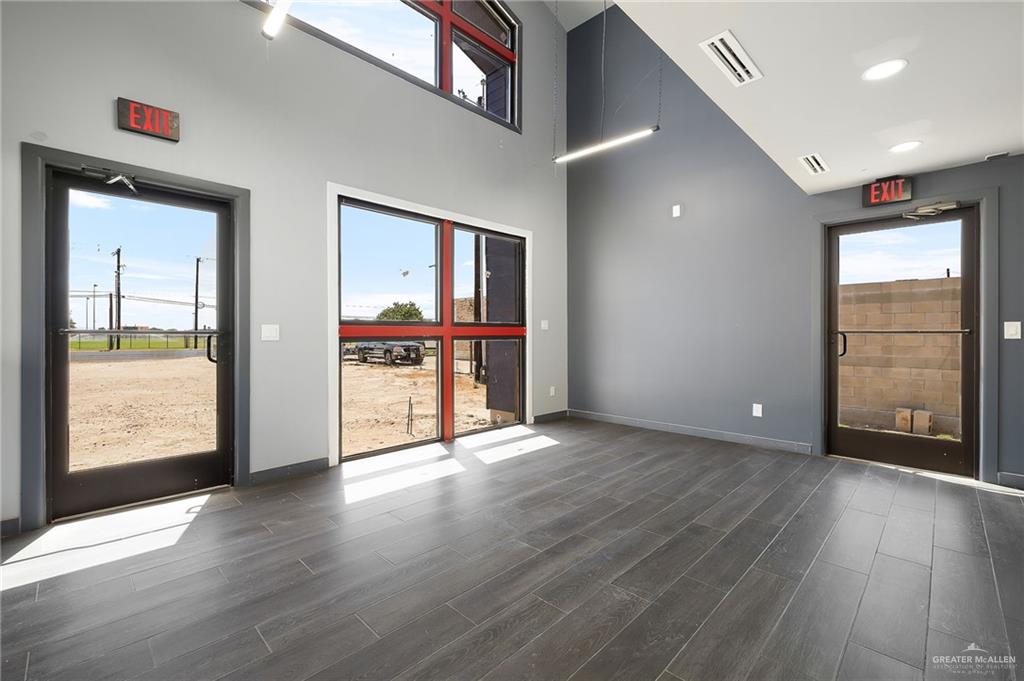3228 Buddy Owens Boulevard