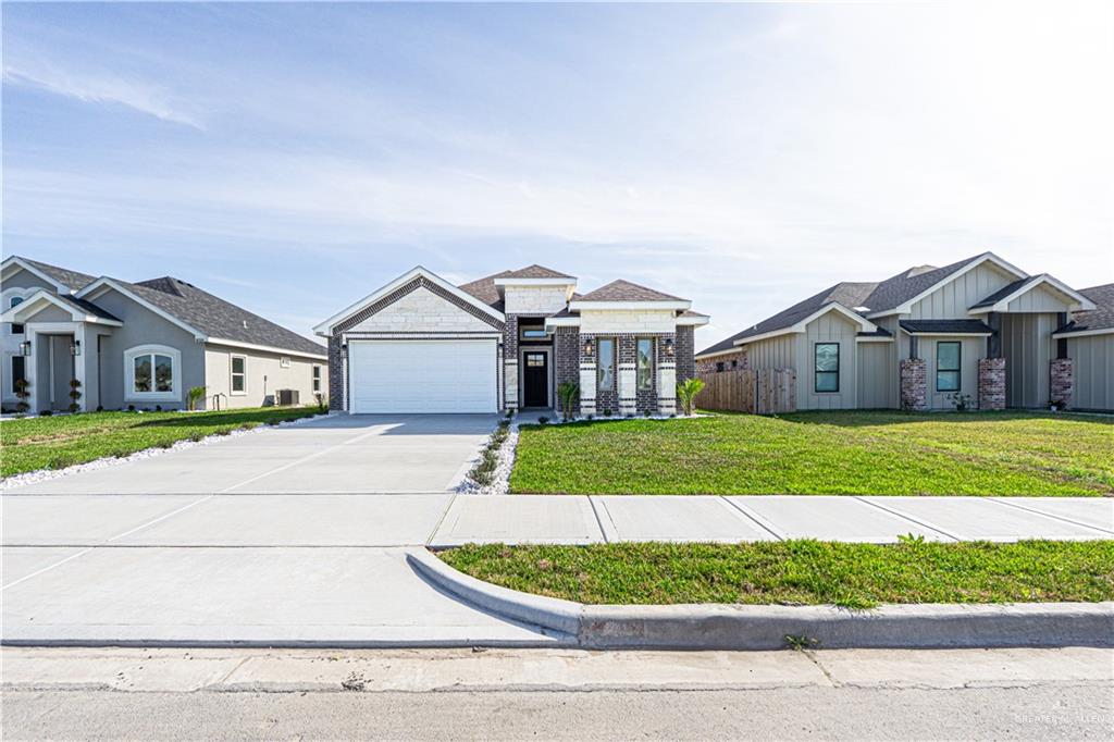 8801 Swan Lake Drive, Harlingen, Texas image 13