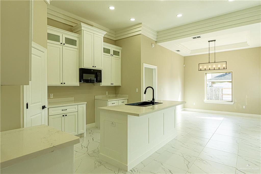 8801 Swan Lake Drive, Harlingen, Texas image 32