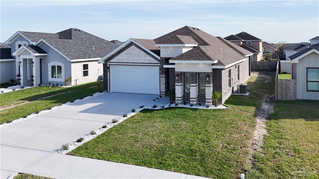 8801 Swan Lake Drive, Harlingen, Texas image 8