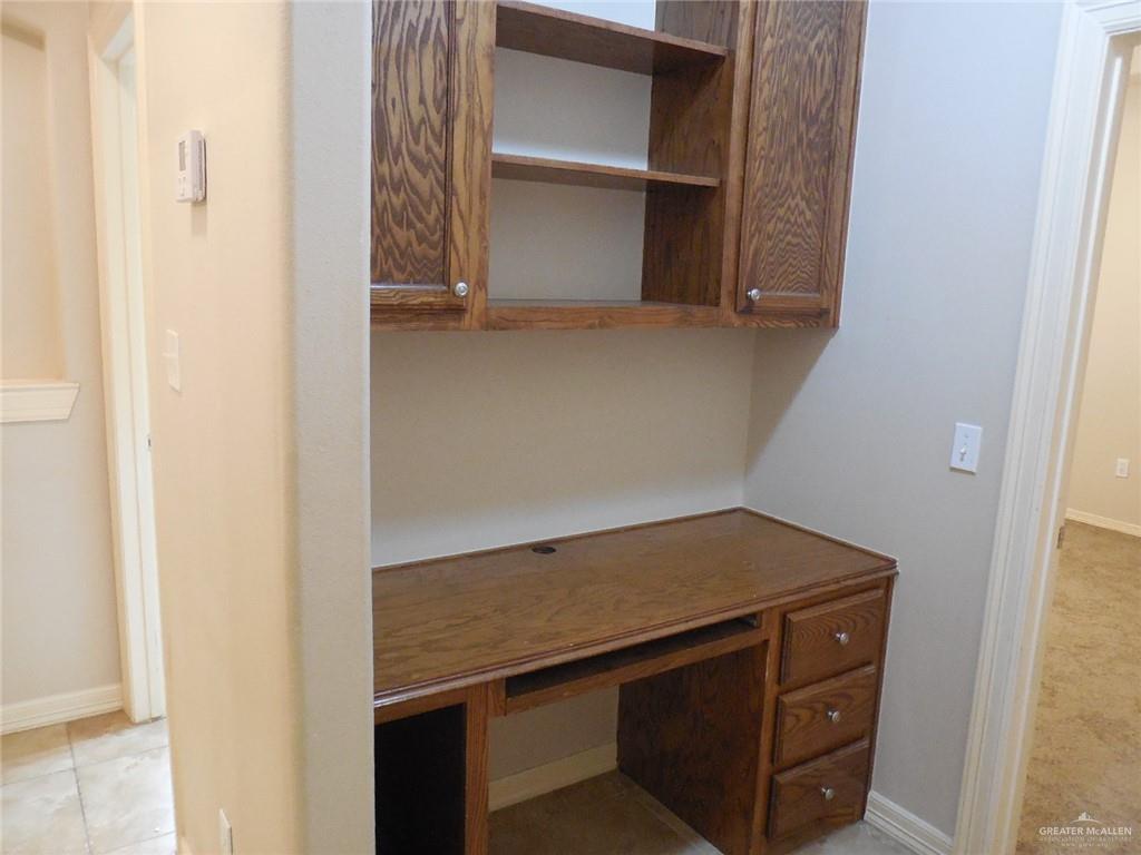 Edinburg, Texas 78541, United States, 4 Bedrooms Bedrooms, ,3 BathroomsBathrooms,Residential,Pending,65787