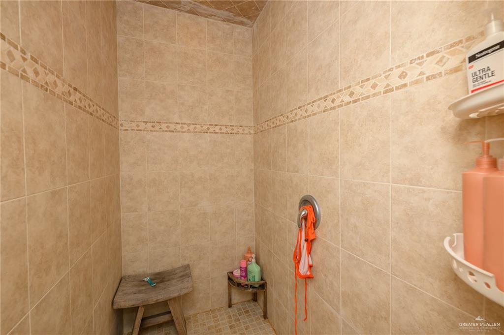 737 Carnation Drive, Los Fresnos, Texas image 21