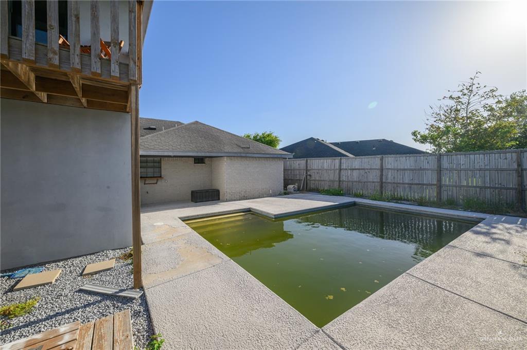 737 Carnation Drive, Los Fresnos, Texas image 28