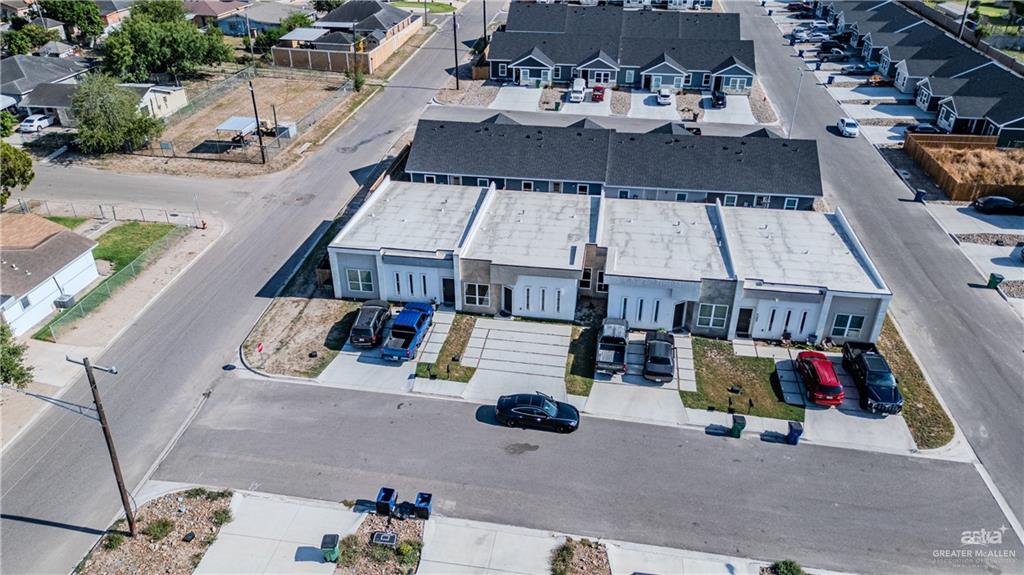 413 2 1/2 Street, La Joya, Texas image 16
