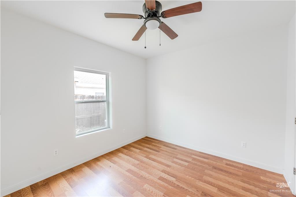 413 2 1/2 Street, La Joya, Texas image 10