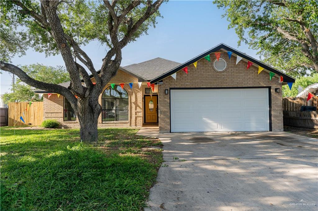 2209 Laurel Oak Way, Edinburg, Texas image 1