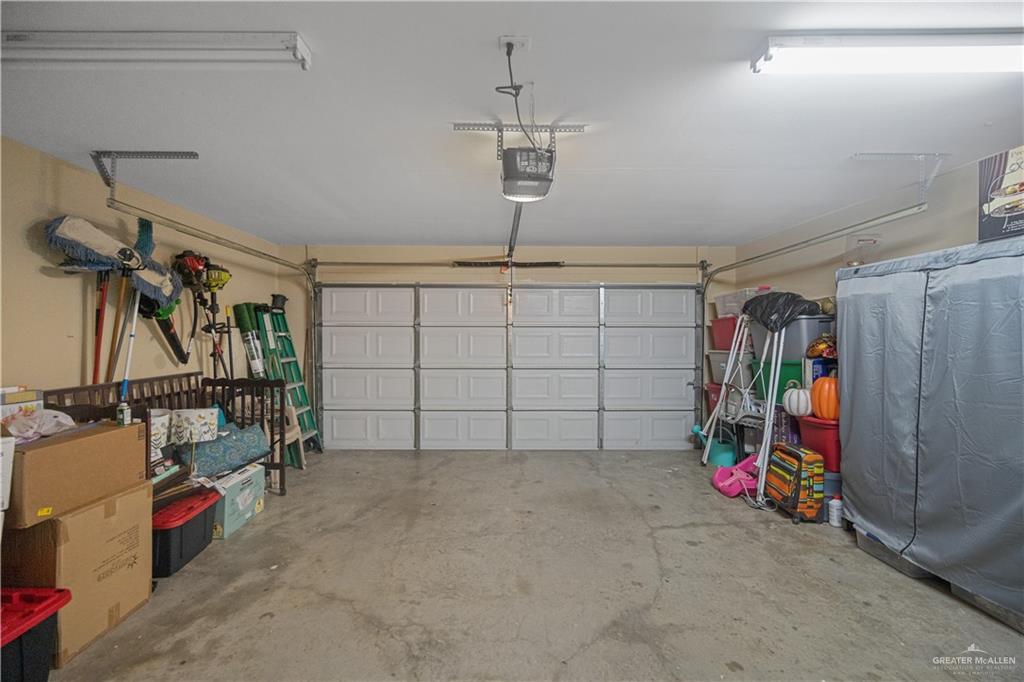4203 Hill Crest Drive, Mission, Texas image 22