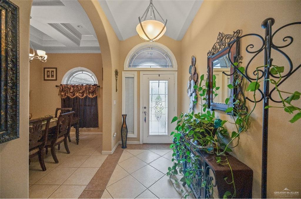 4203 Hill Crest Drive, Mission, Texas image 4
