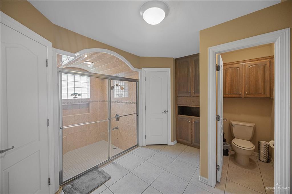4203 Hill Crest Drive, Mission, Texas image 17