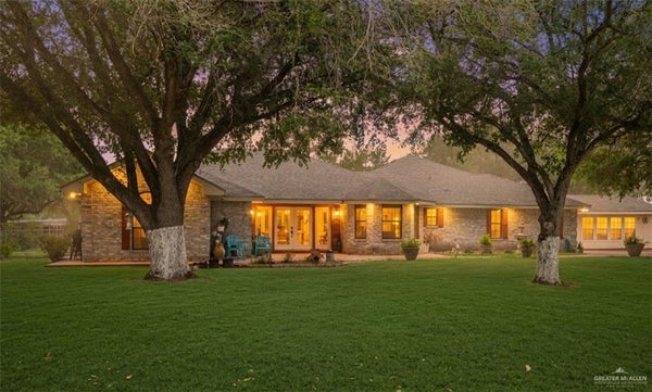 812 S MAYBERRY BLVD, ALTON, TX 78573 - Image c3a7c931dad358db1ef91f5efff33e21/2591831554