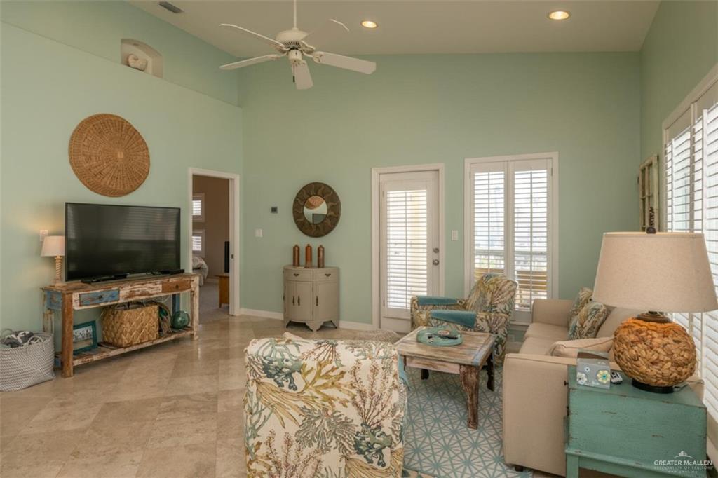 103 Georgia Ruth Dr, South Padre Island, Texas image 6