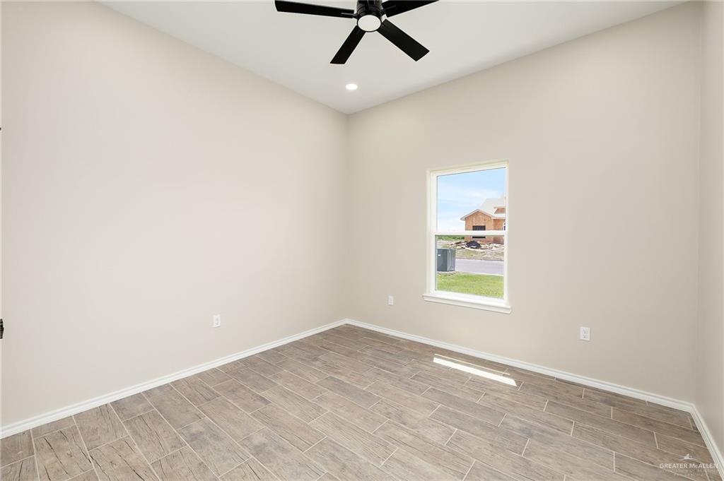 308 N Leon Avenue, Elsa, Texas image 10