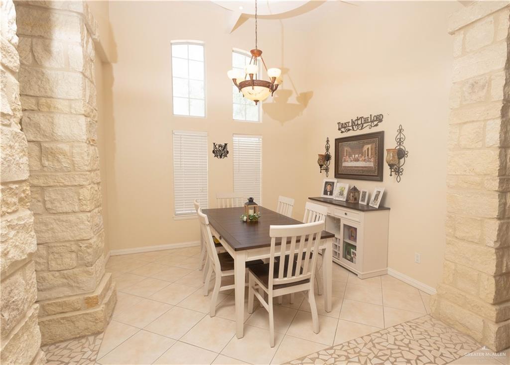 907 Amethyst Drive, Weslaco, Texas image 10