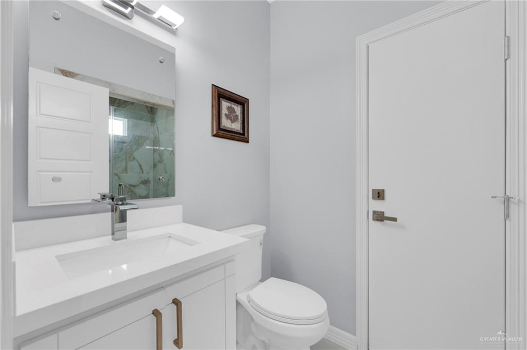 6073 Surrey Lane, Brownsville, Texas image 18