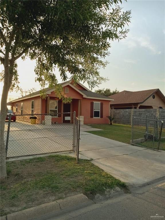 8818 Mould Drive, Pharr, Texas image 1