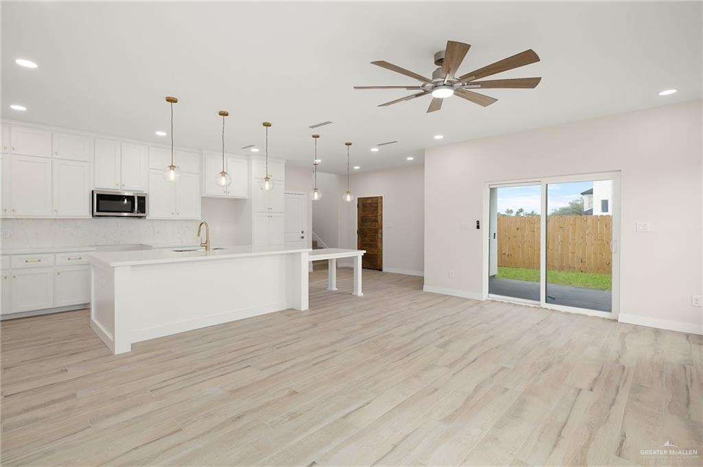 2505 E Solar Drive, Mission, Texas image 4