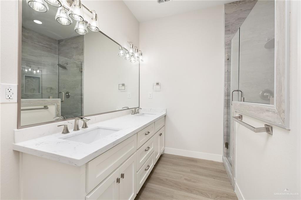 2505 E Solar Drive, Mission, Texas image 15