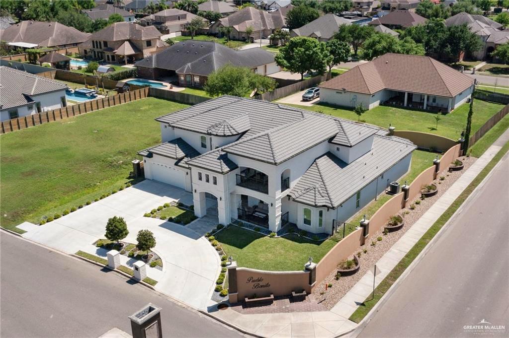 1600 Stonegate Drive