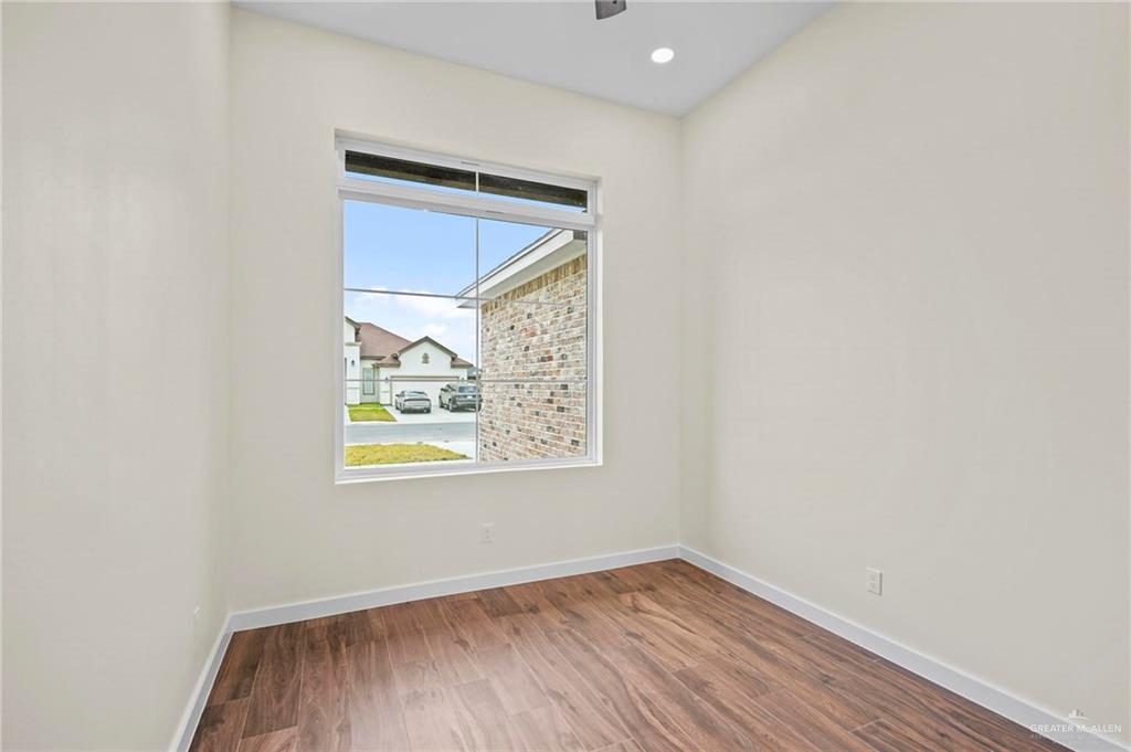16726 E Duff Court, Harlingen, Texas image 5