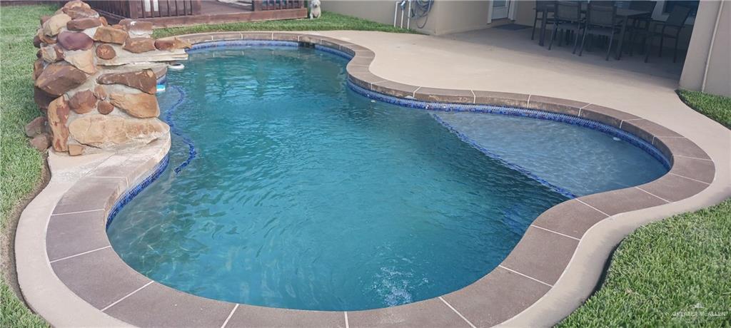 1805 Black Stone Street, Edinburg, Texas image 22