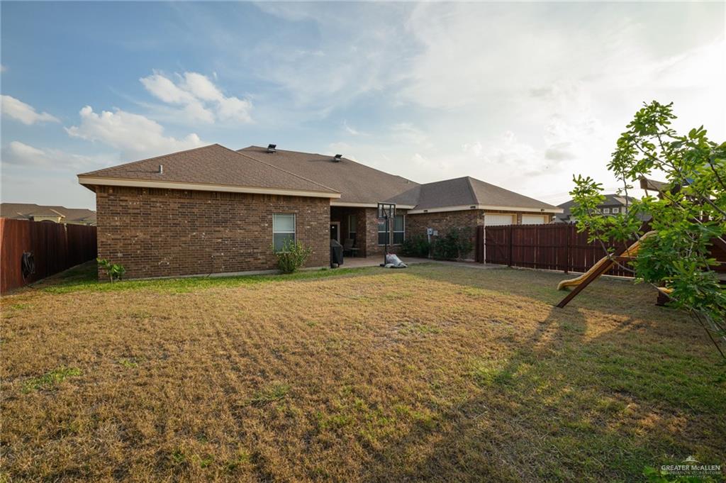 1502 Lobelia Street, Weslaco, Texas image 36