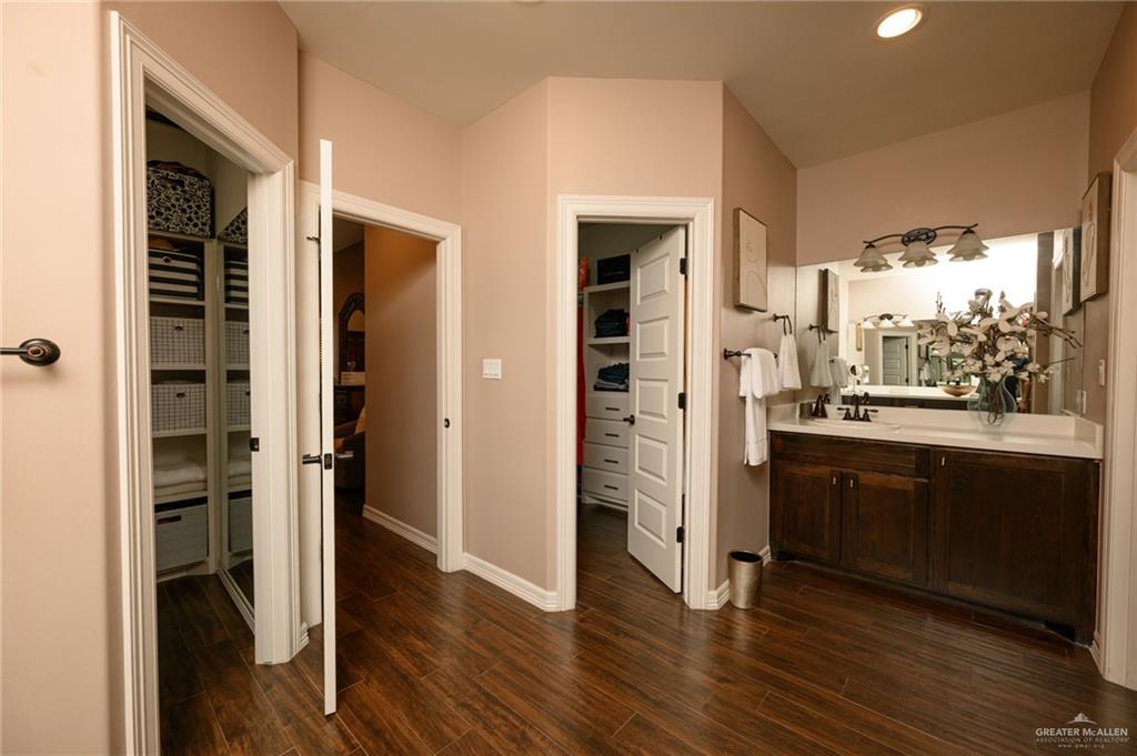 1502 Lobelia Street, Weslaco, Texas image 29