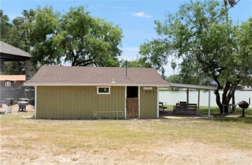 827 E Kika De La Garza Boulevard, La Joya, Texas image 1