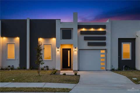 Townhouse For Sale - 3403 S Marla Court<br/> Edinburg, TX 78539