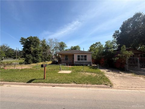 Homes For Sale - 520 E Hawk Avenue<br/> Pharr, TX 78577